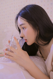 日日摸天天添天天添无码蜜臀